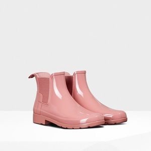 Hunter Rubber Original Refined Chelsea Rain Boots In Pale Pink Gloss Size 10